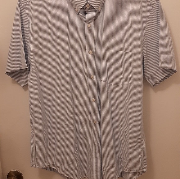 J.CREW. 100 % COTTON.SHORT SLEEVE SHIRT.SZ L. NOTE::NEW WITHOUT TAG... - Picture 2 of 8